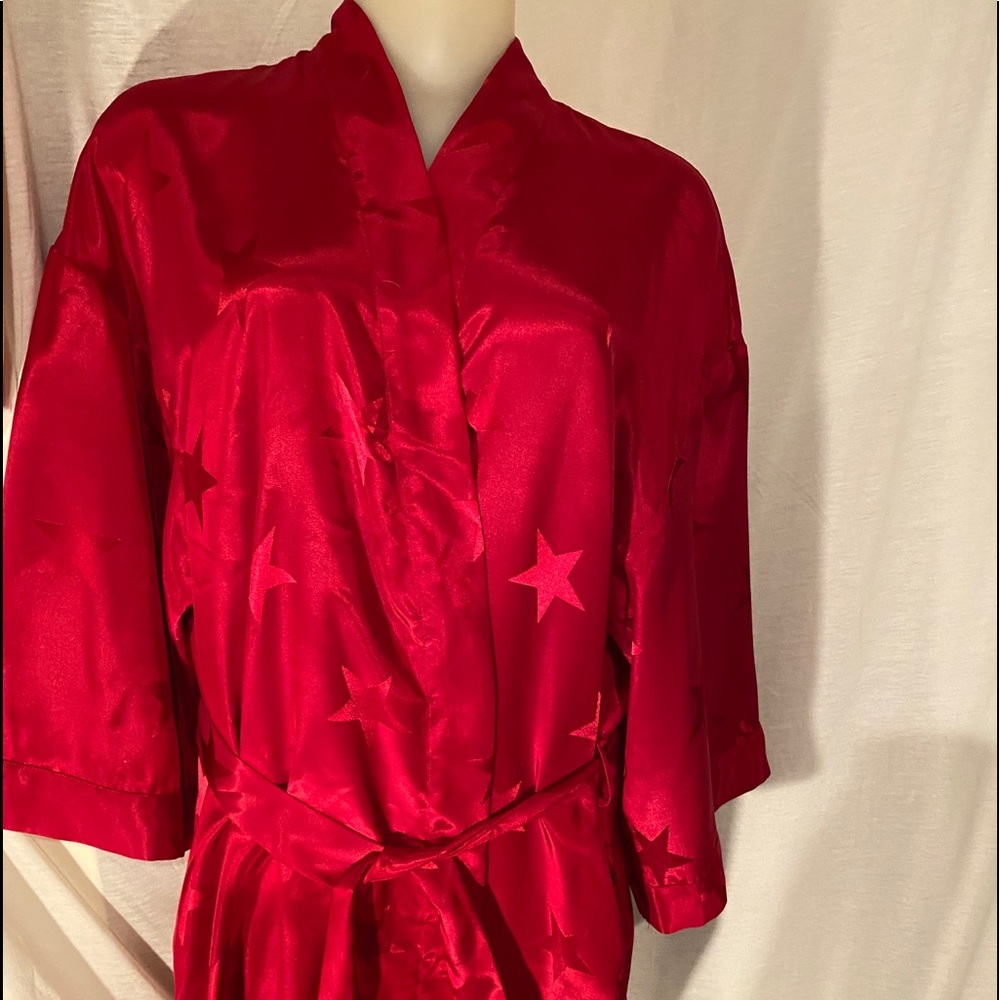 Cerie Wine Satin Star Print Kimono OS Tall